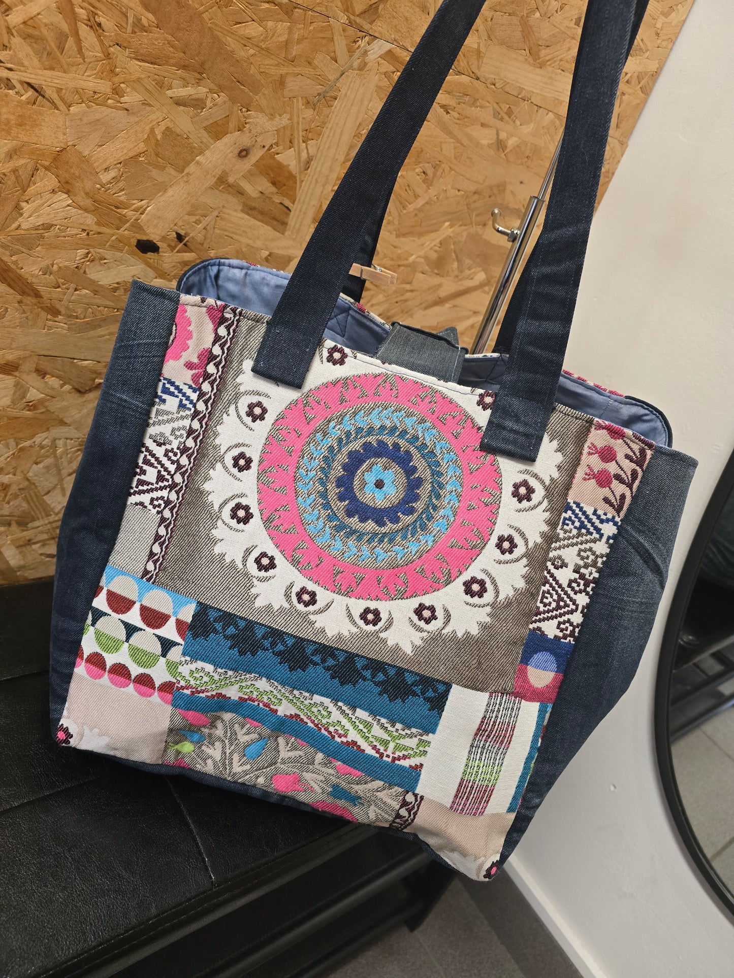 Creation artisanale SAC grand four tout