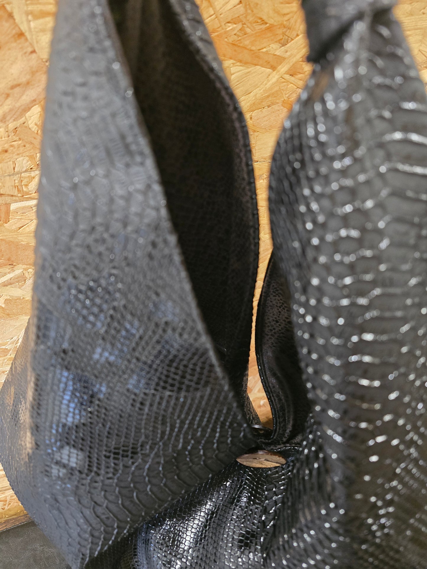 Creation artisanale SAC NOIR origami effet crocro