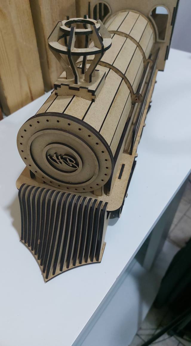 LOCOMOTIVE