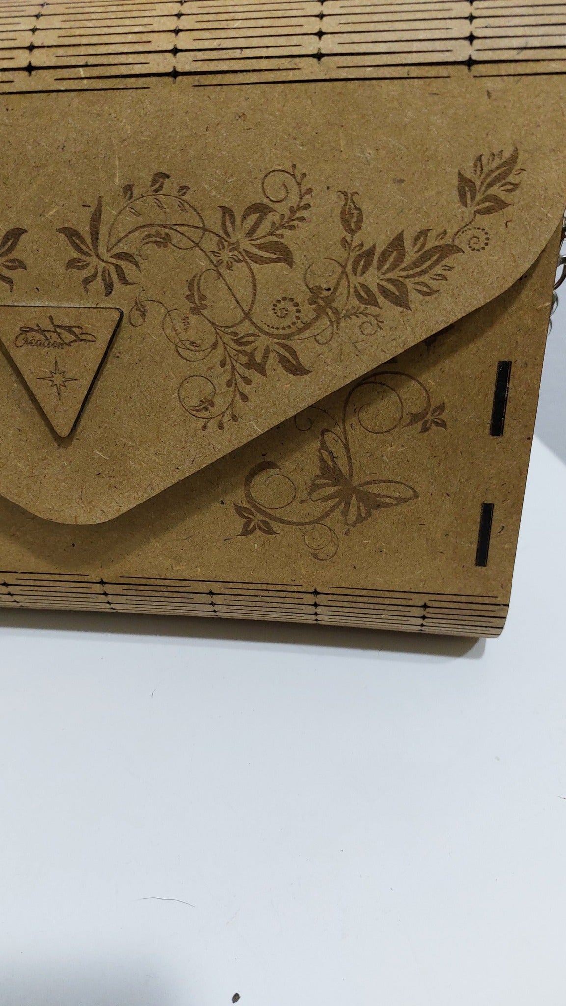SAC EN BOIS "papillon"
