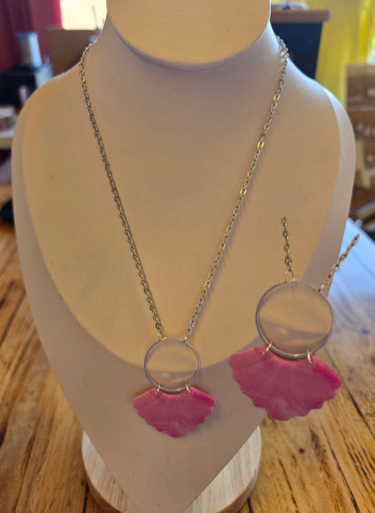 CREATION ARTISANALE collier avec pendentif