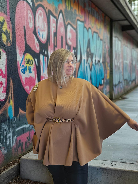 PONCHO/CAPE  ANGELA CAMEL