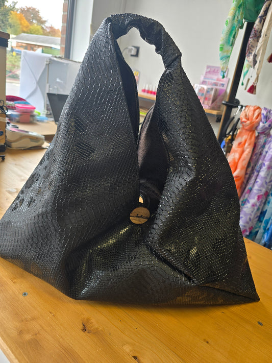 Creation artisanale SAC NOIR origami effet crocro