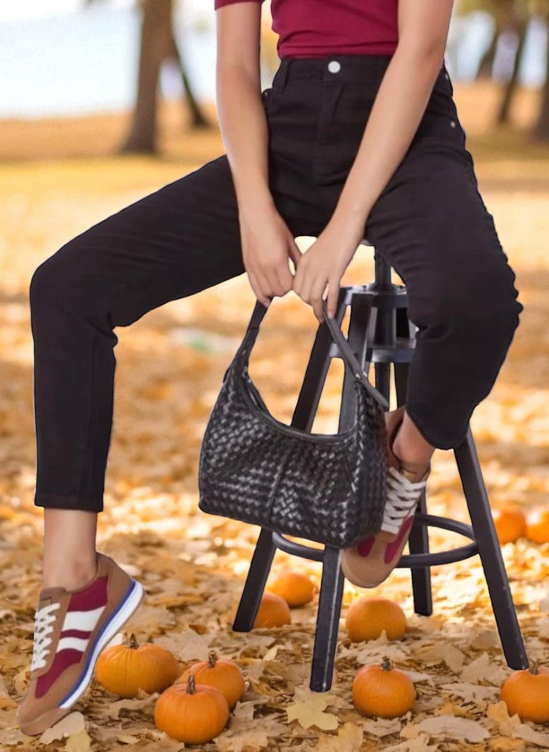JEANS MOM FIT NOIR AMIRA G-SMACK