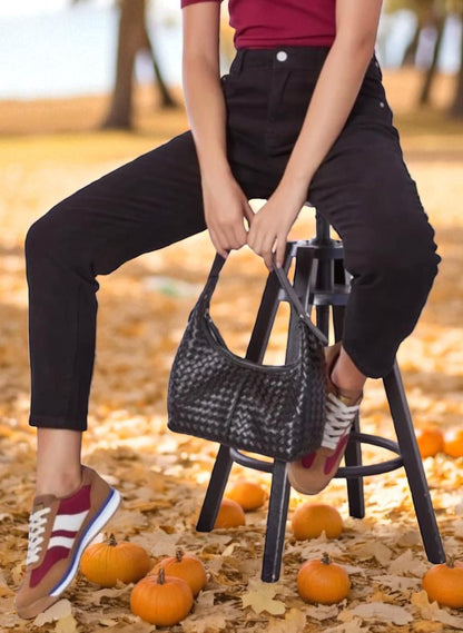 JEANS MOM FIT NOIR AMIRA G-SMACK