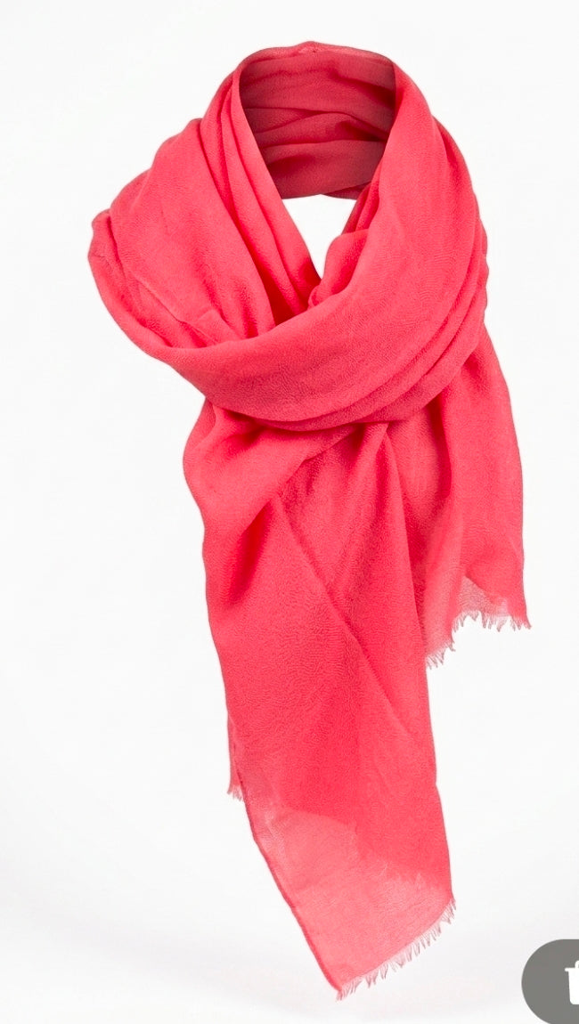 💖 Foulard Uni Fuchsia – Léger & Élégant